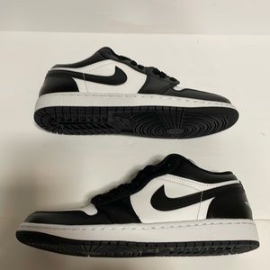 Women’s Air Jordan 1 Low “Panda” Sz. 8.5W